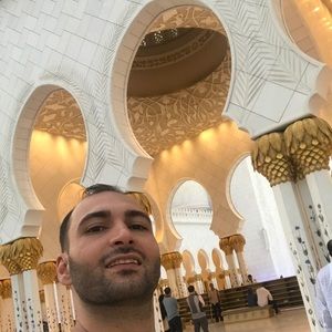 Meet your Posher, Najeh